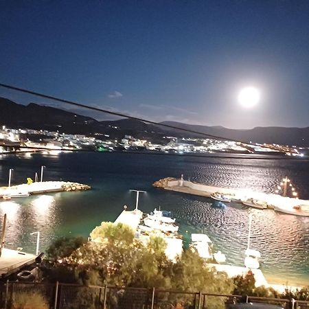 Apartamento Εξοχη Και Θαλασσα Makrýgialos Exterior foto